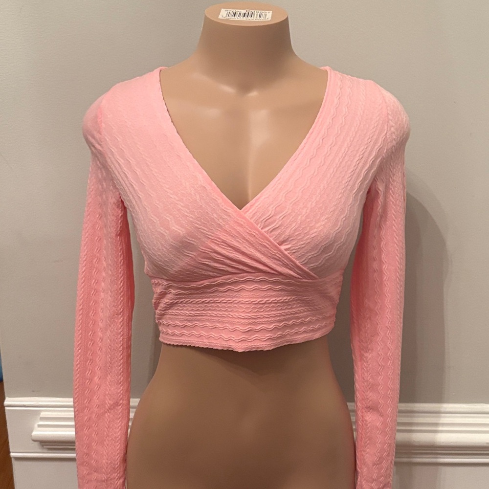 SHEIN Pink Textured Wrap Crop Top